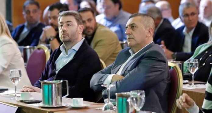kouretasandroulakis kouretasandroulakis