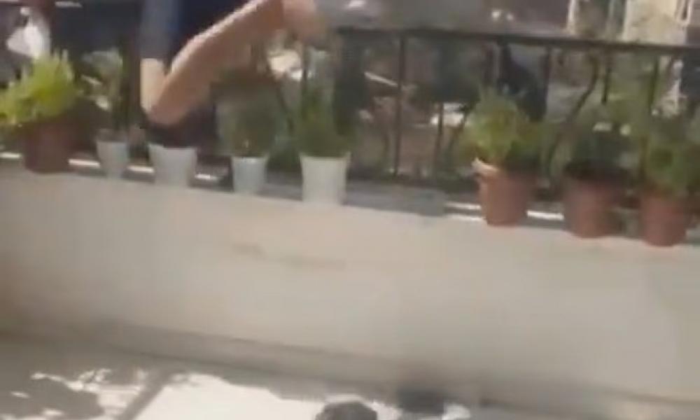 BALCONY BALCONY