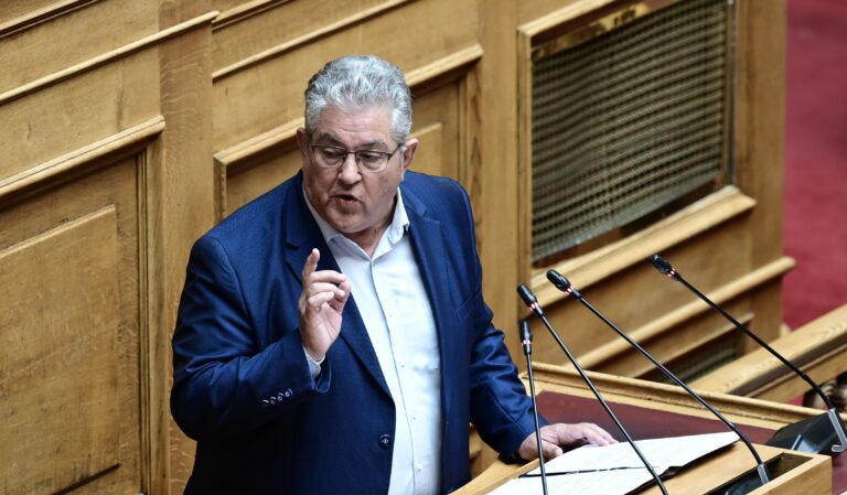 [371071] ΣΥΖΗΤΗΣΗ ΣΤΗΝ ΟΛΟΜΕΛΕΙΑ ΤΗΣ ΒΟΥΛΗΣ ΝΟΜΟΣΧΕΔΙΟΥ ΤΟΥ ΥΠΟΥΡΓΕΙΟΥ ΥΓΕΙΑΣ (ΜΙΧΑΛΗΣ ΚΑΡΑΓΙΑΝΝΗΣ/EUROKINISSI)